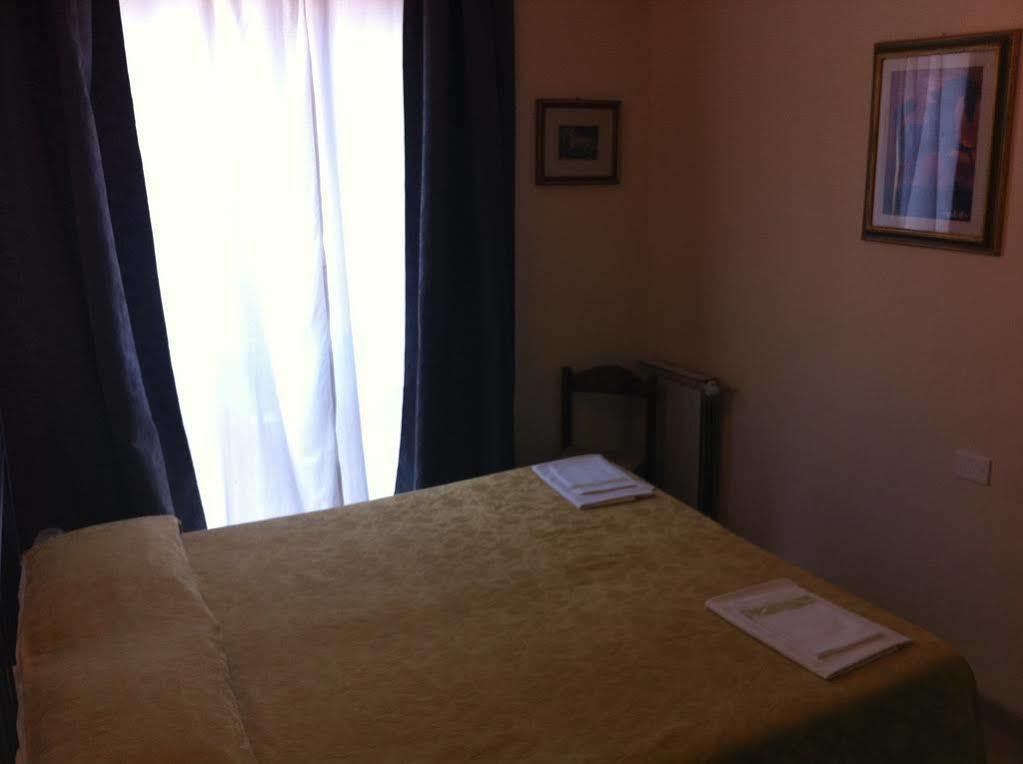 Hotel Por Santa Maria Firenze Eksteriør billede