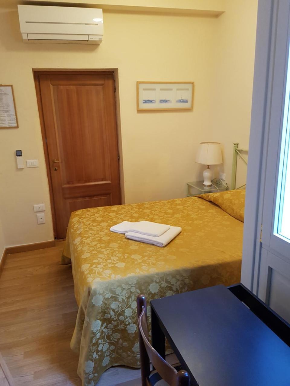 Hotel Por Santa Maria Firenze Eksteriør billede