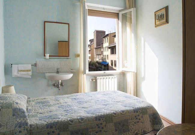 Hotel Por Santa Maria Firenze Eksteriør billede