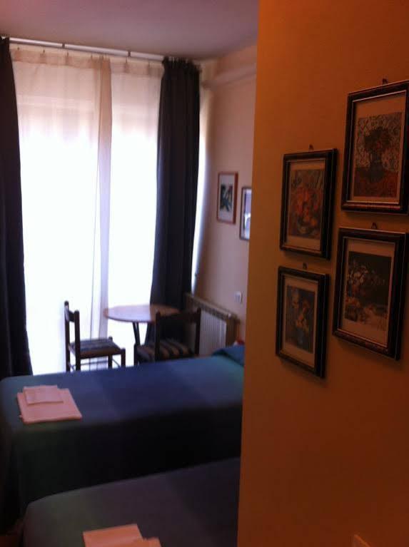 Hotel Por Santa Maria Firenze Eksteriør billede